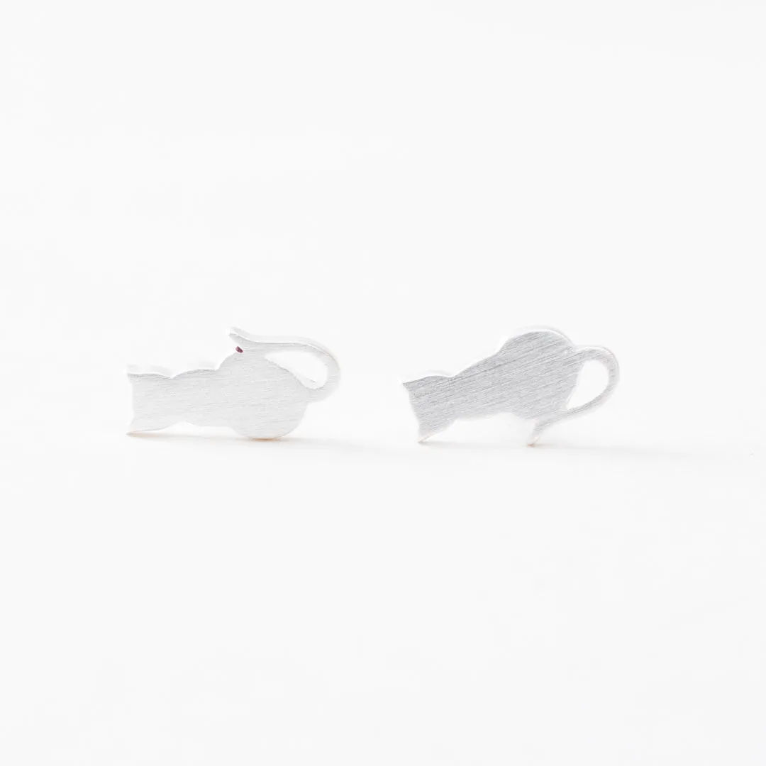 Brushed Silver Sitting Cat Studs