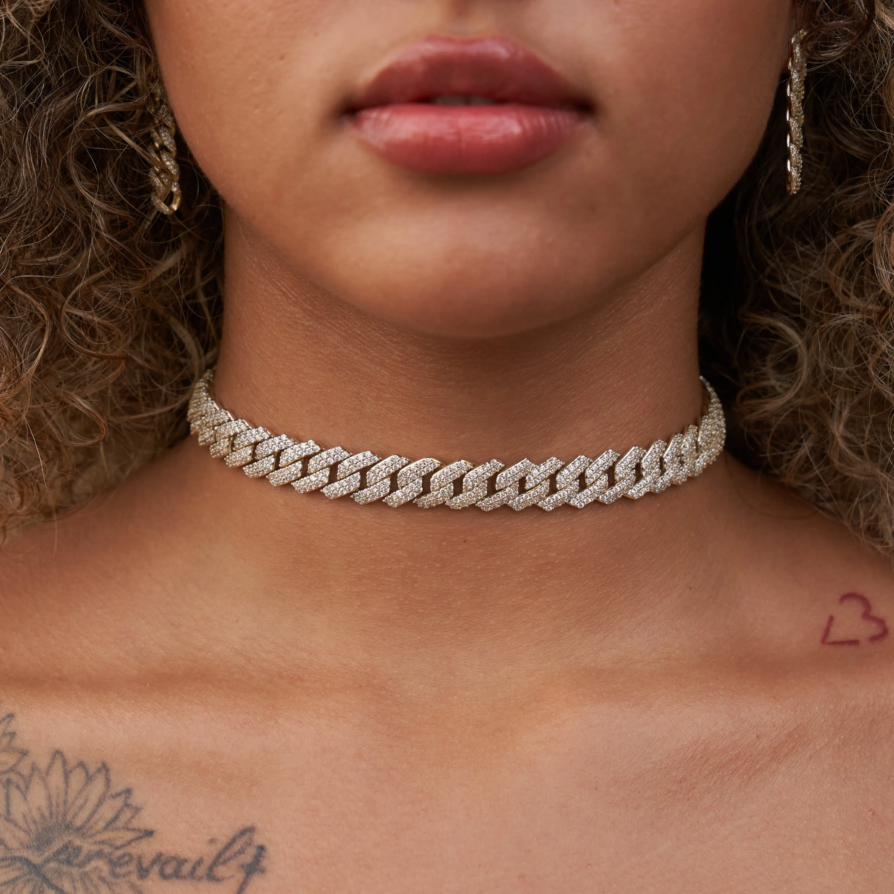 Diamond Cuban Prong Choker in Yellow Gold - 12MM