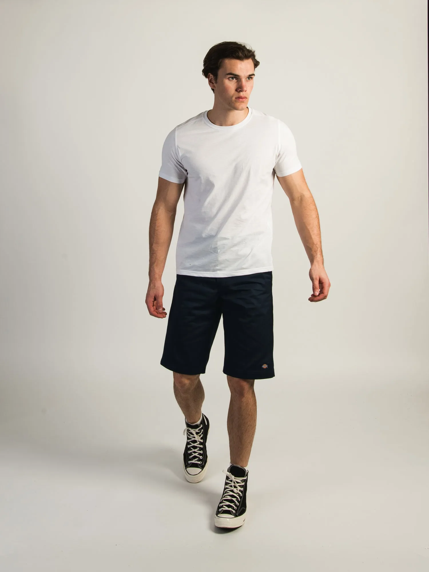 DICKIES RELAXED MULTI POCKET 13 SHORT - NAVY