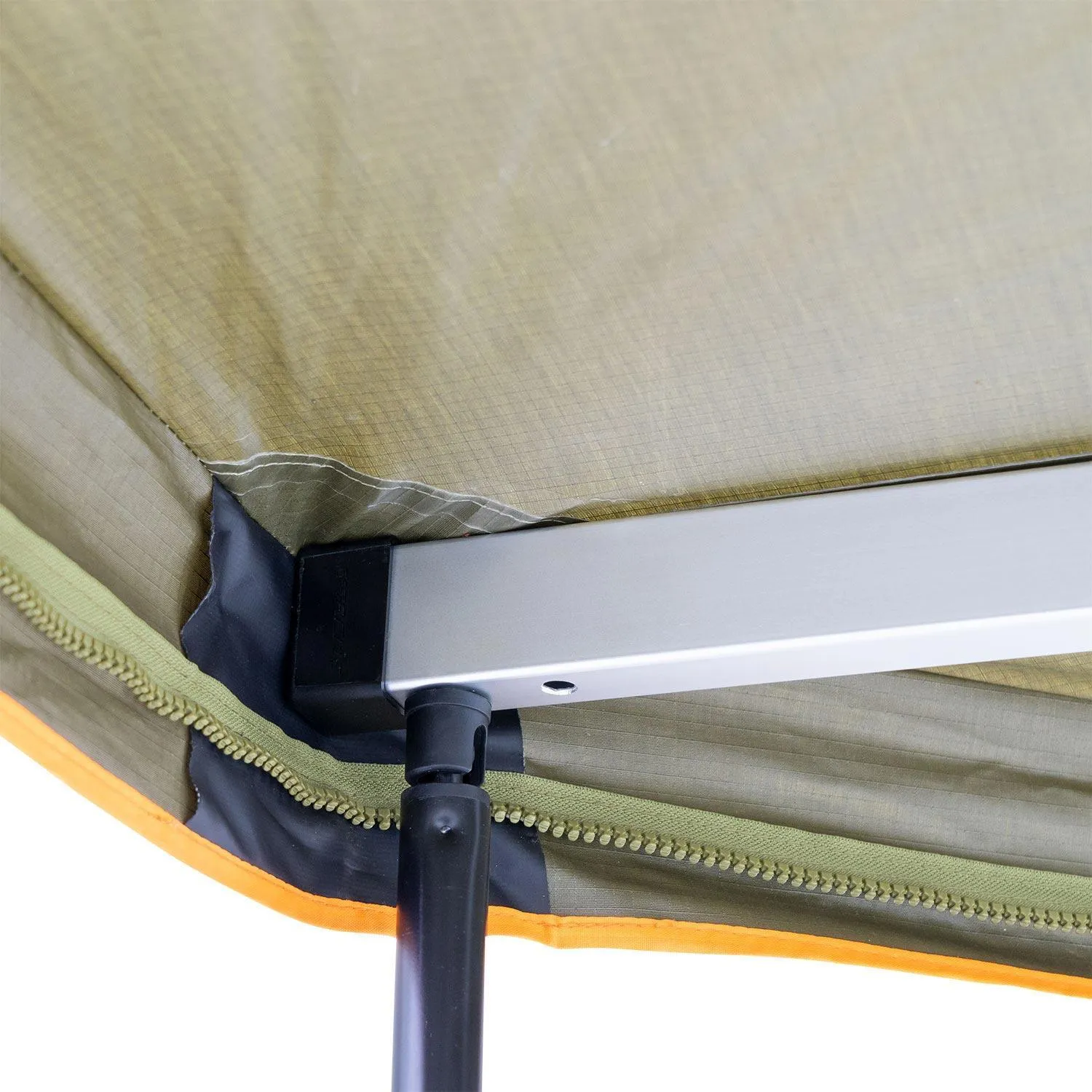 ECLIPSE 180V VERSATILE AWNING