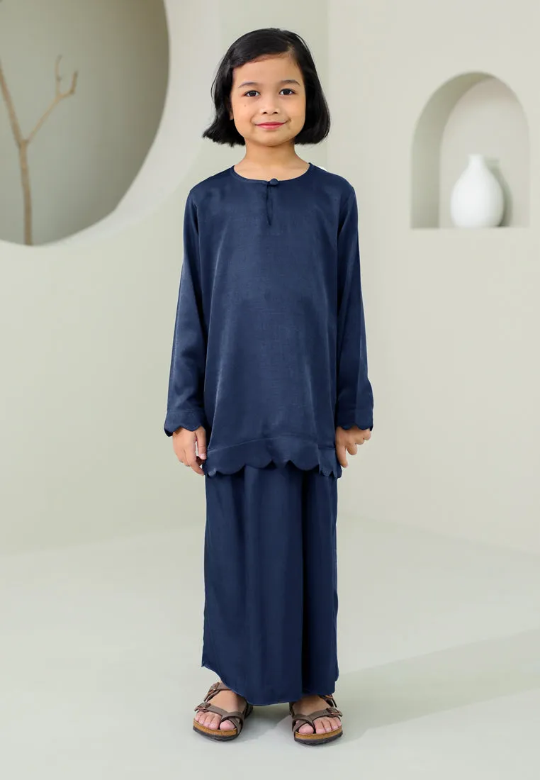 Embun Girl (Dark Blue)