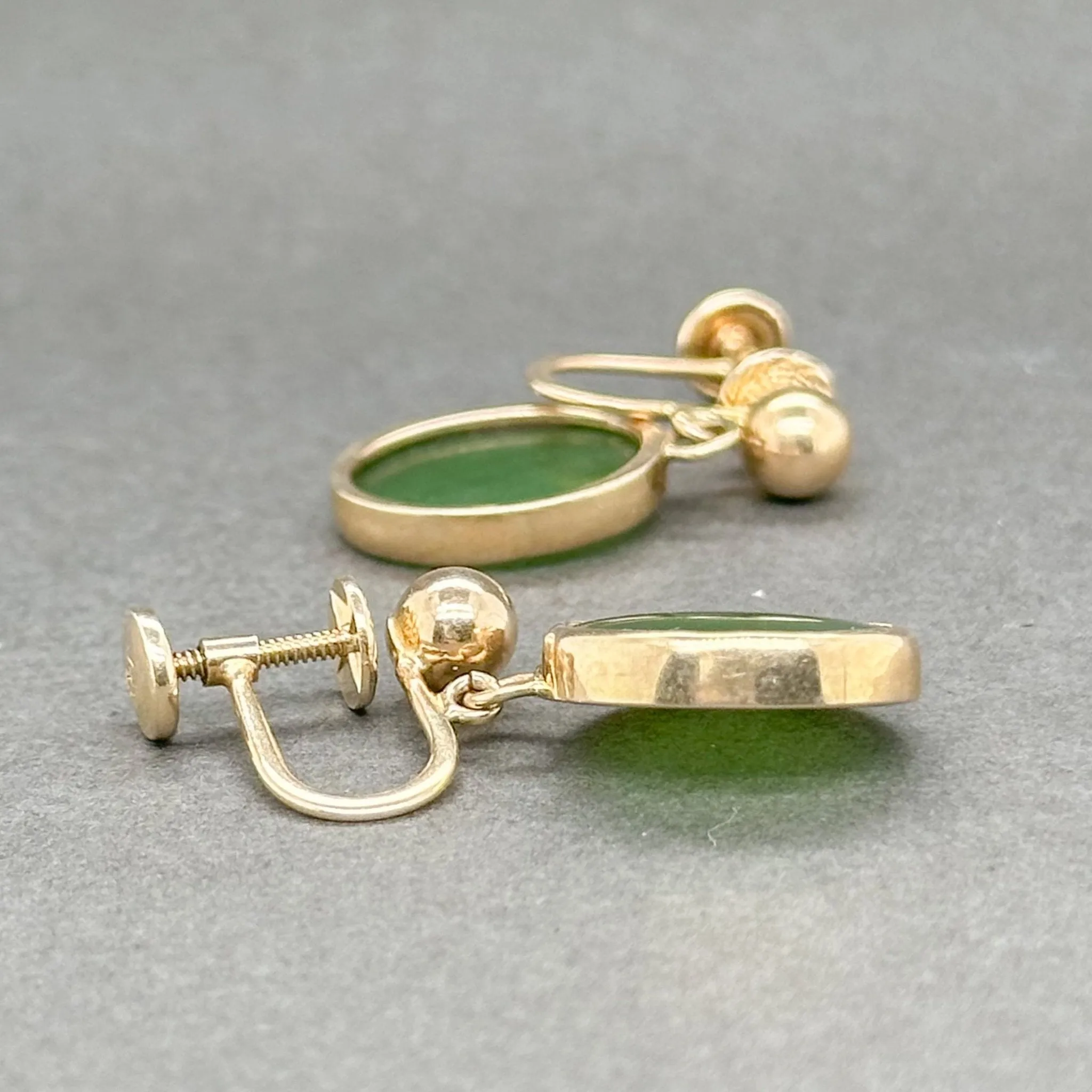 Estate 14K R Gold 2.77ctw Nephrite Screw On Earrings