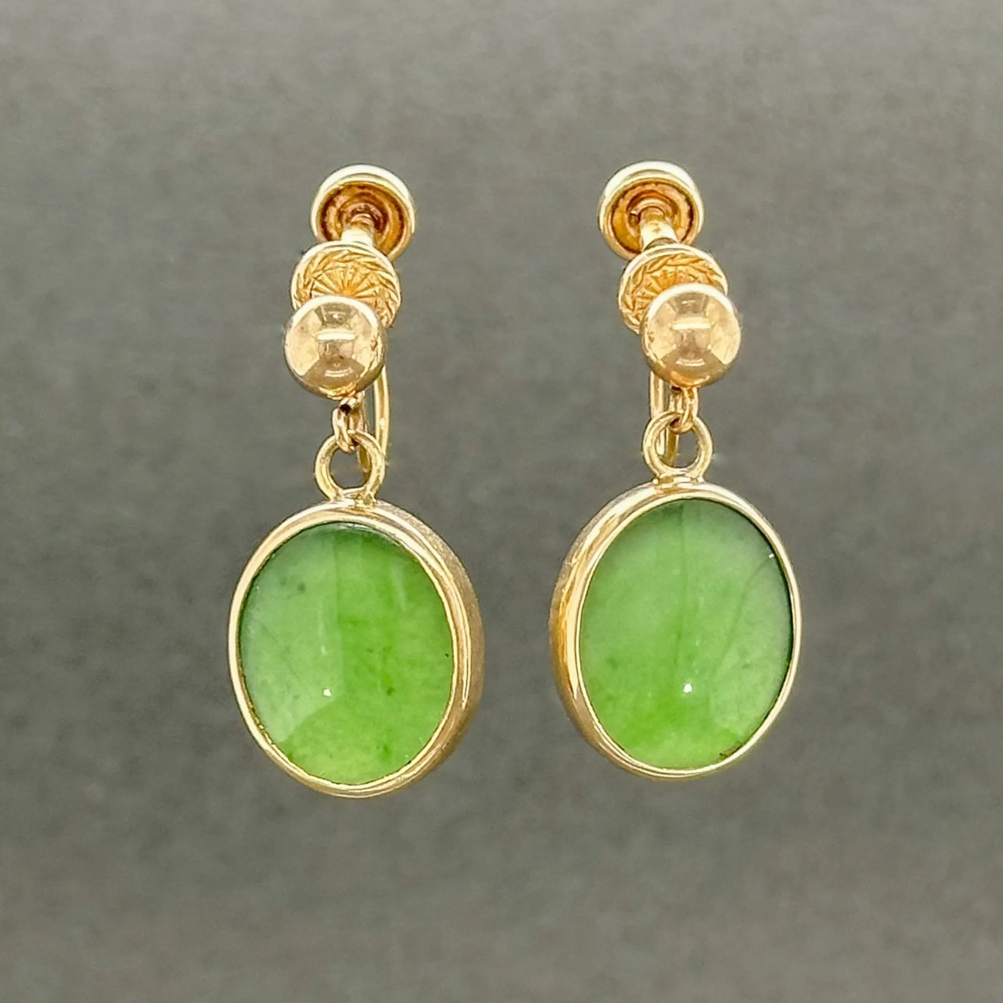 Estate 14K R Gold 2.77ctw Nephrite Screw On Earrings