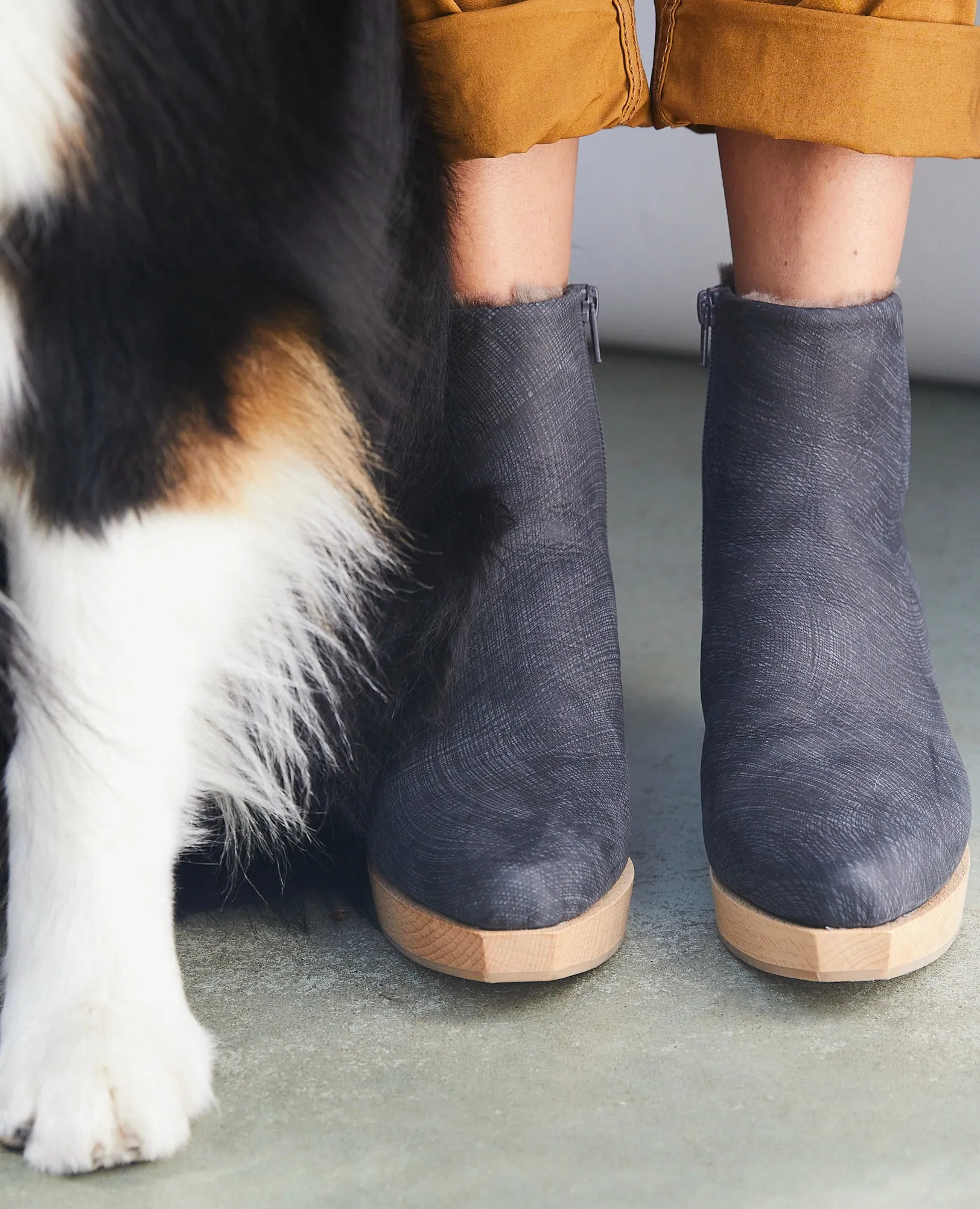 Keep Shearling Clog