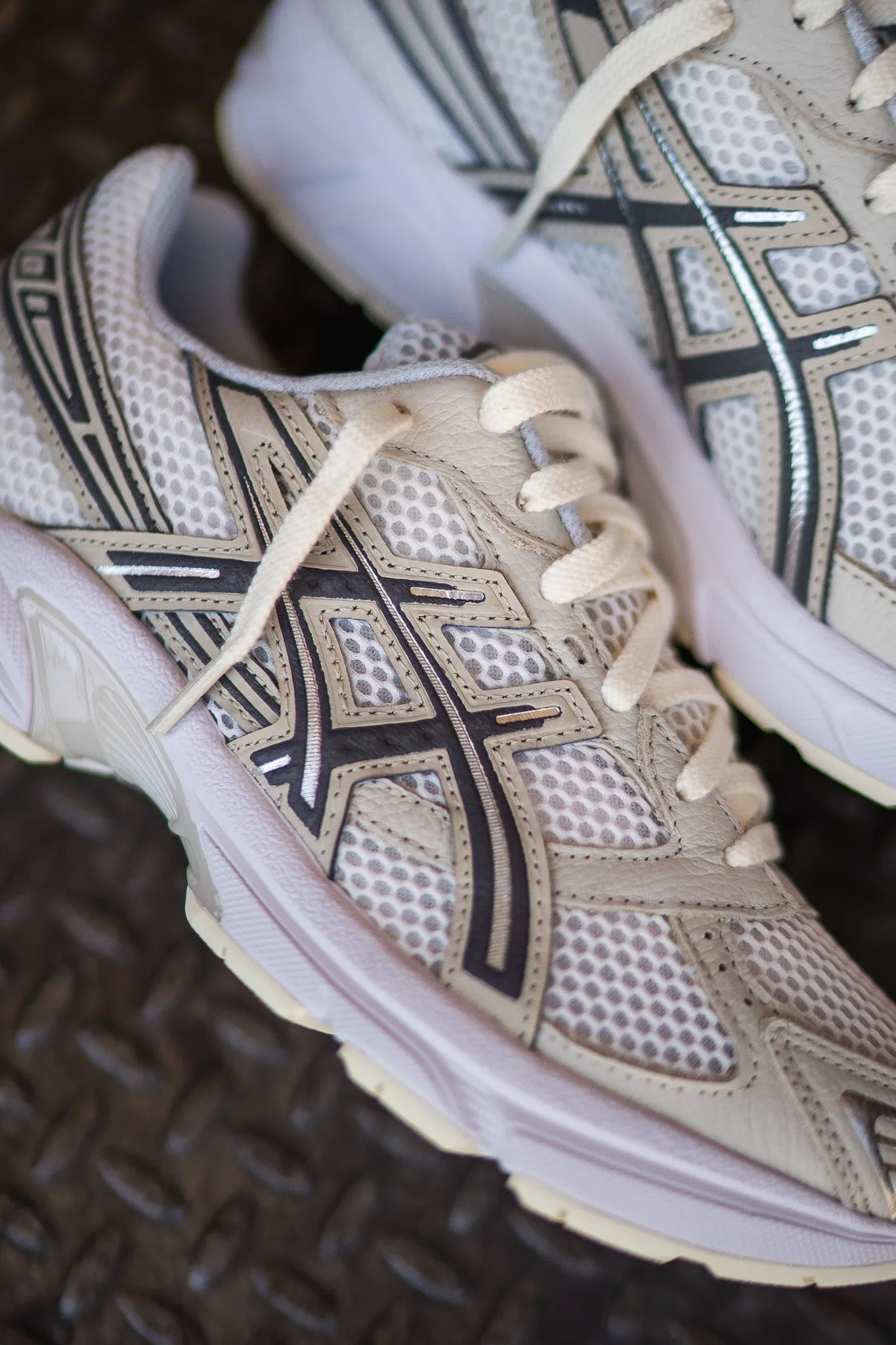 Mens Asics Gel-1130 (Cream/Carbon)