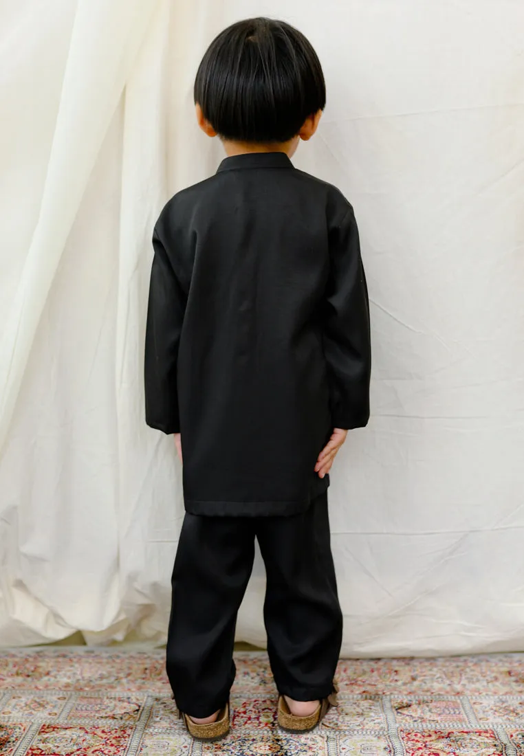 Orked Boy ( Black )