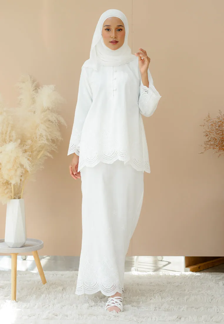 Orked Kurong ( White )