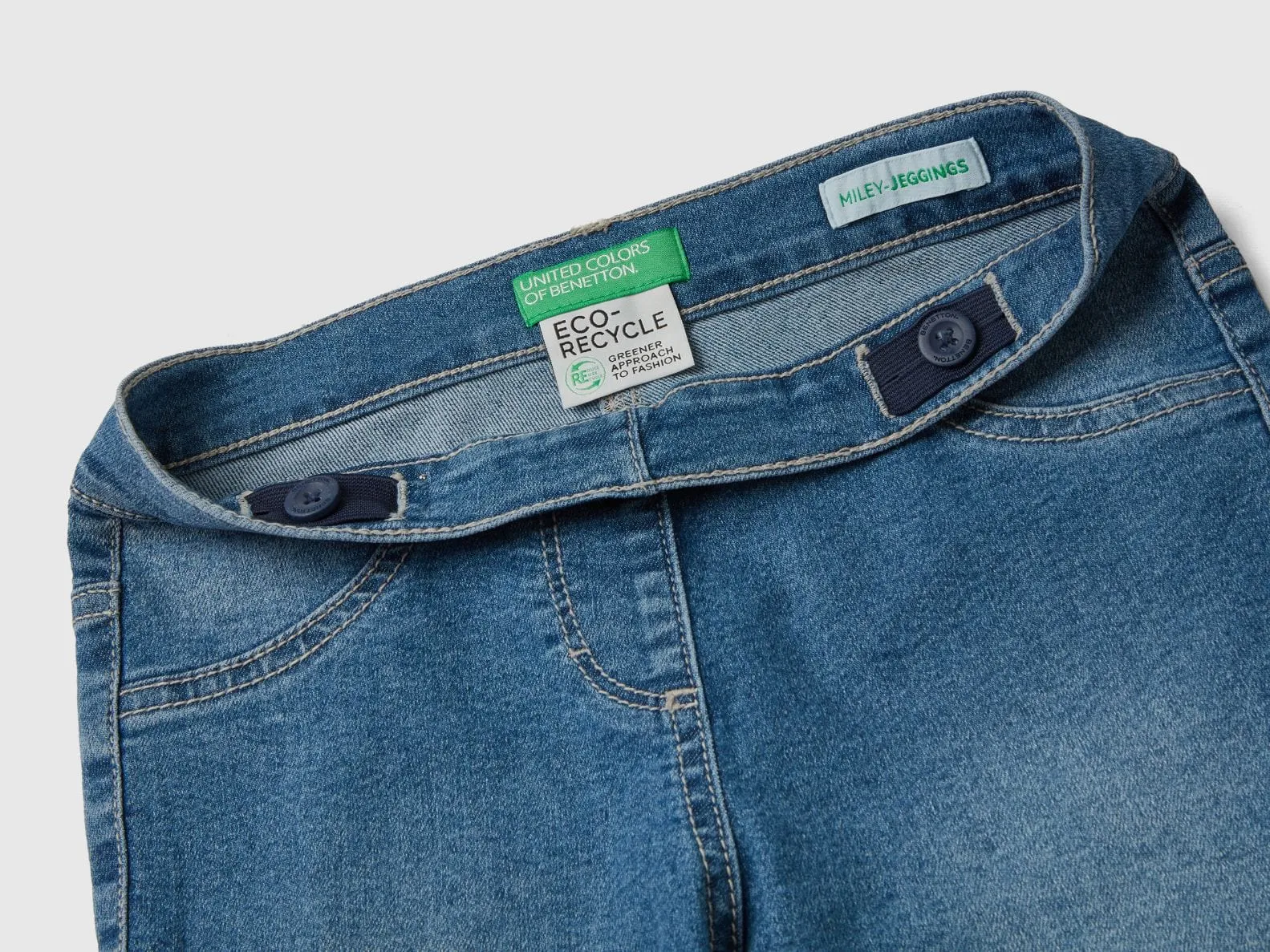 "Eco-Recycle" denim jeggings