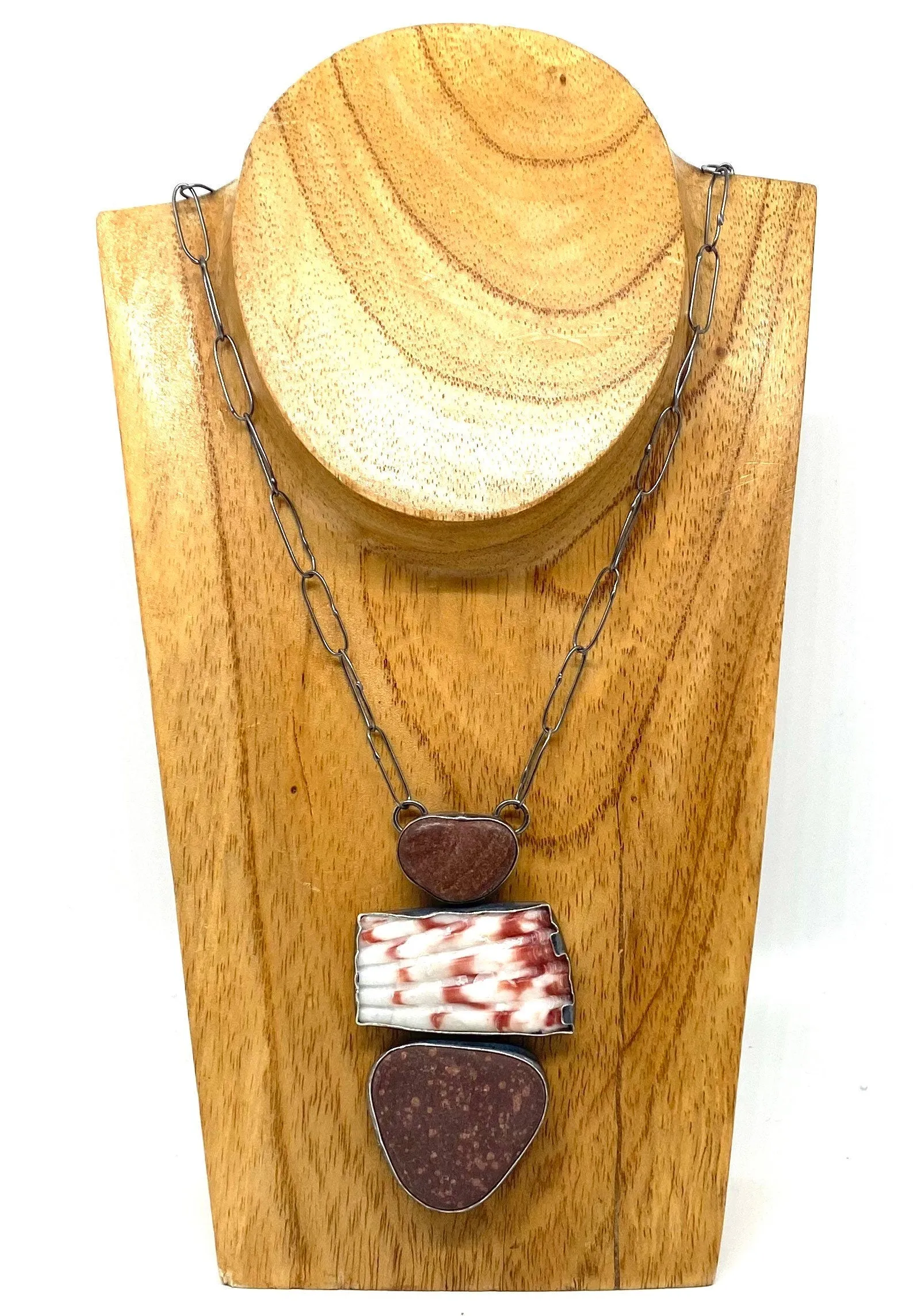 Red rock and shell necklace