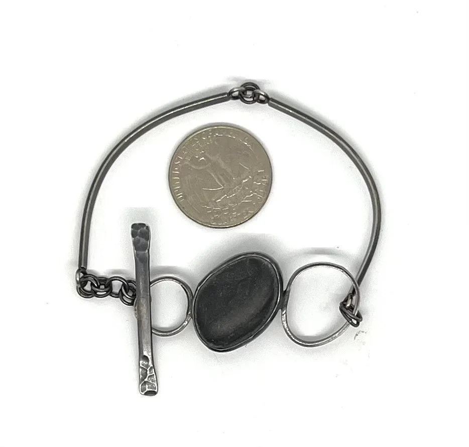 Rock toggle Bracelet