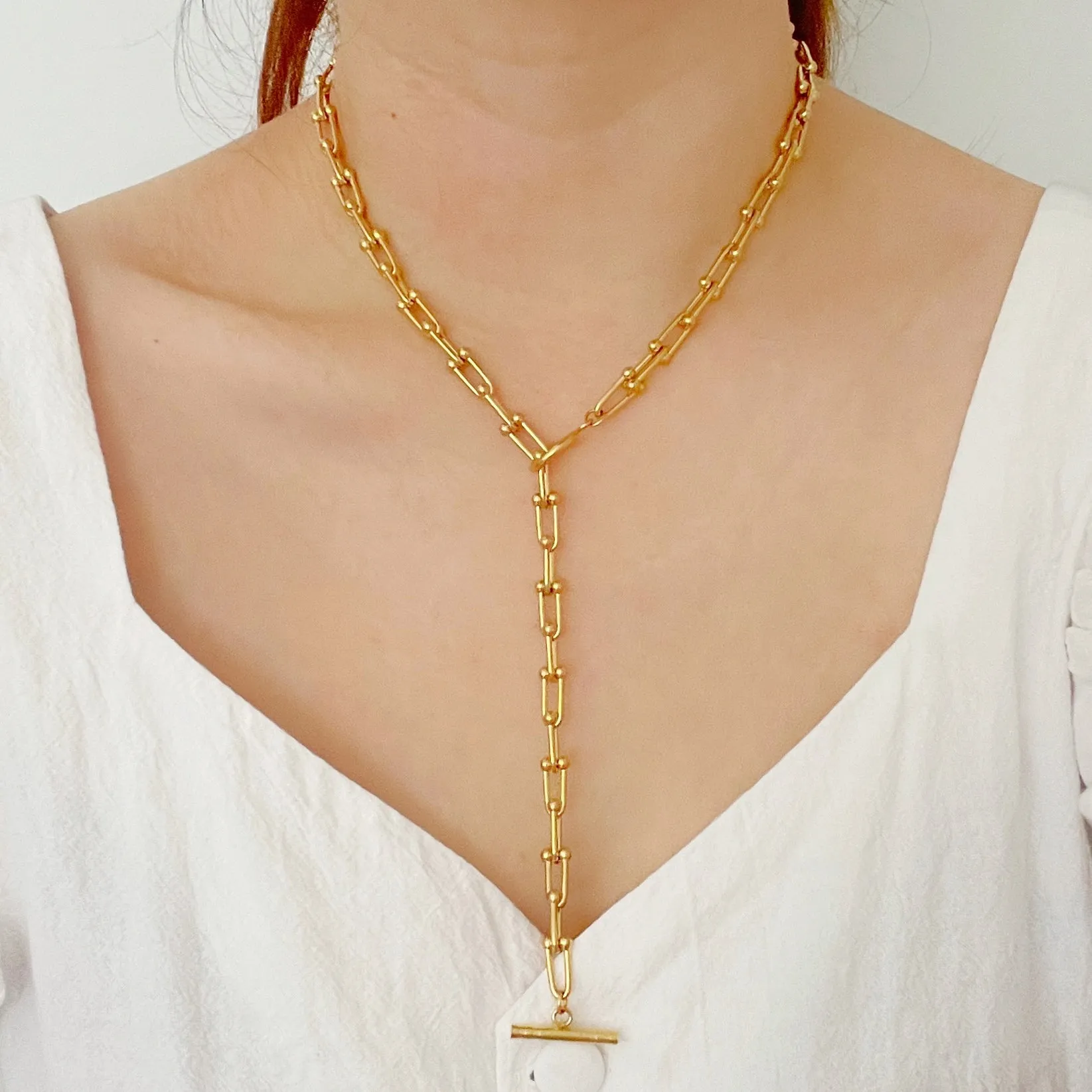 U Chain Toggle Hardware Necklace - Gold