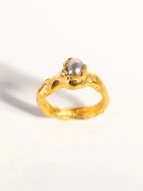 Venus Pearl ring