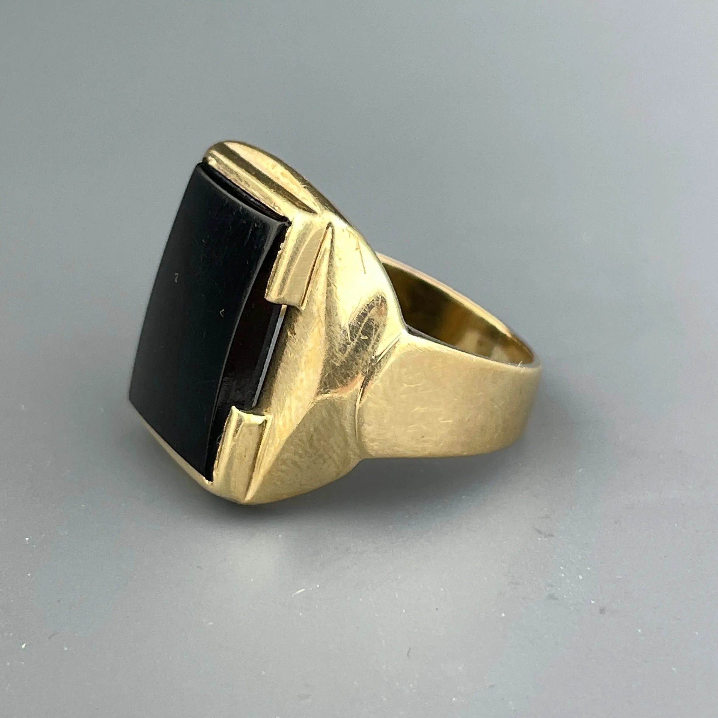 Vintage Art Deco 10K Gold Large Black Onyx Mens Ring, Sz 8 1/2