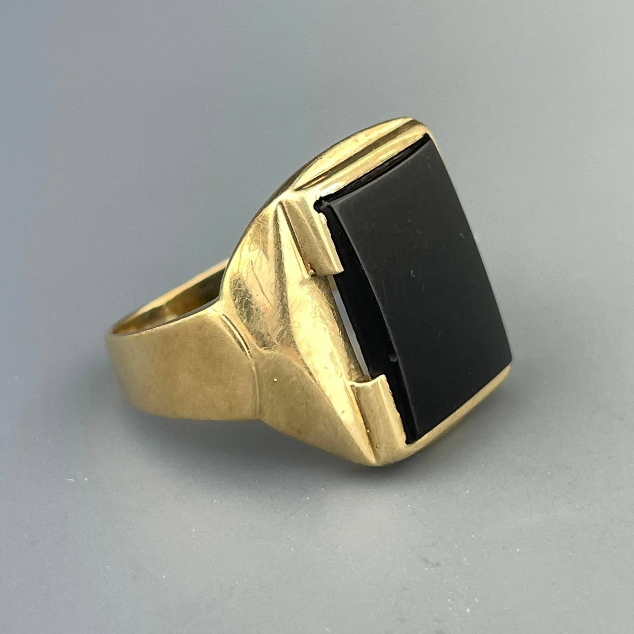 Vintage Art Deco 10K Gold Large Black Onyx Mens Ring, Sz 8 1/2